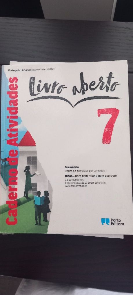 Caderno de atividades de português da porto editora