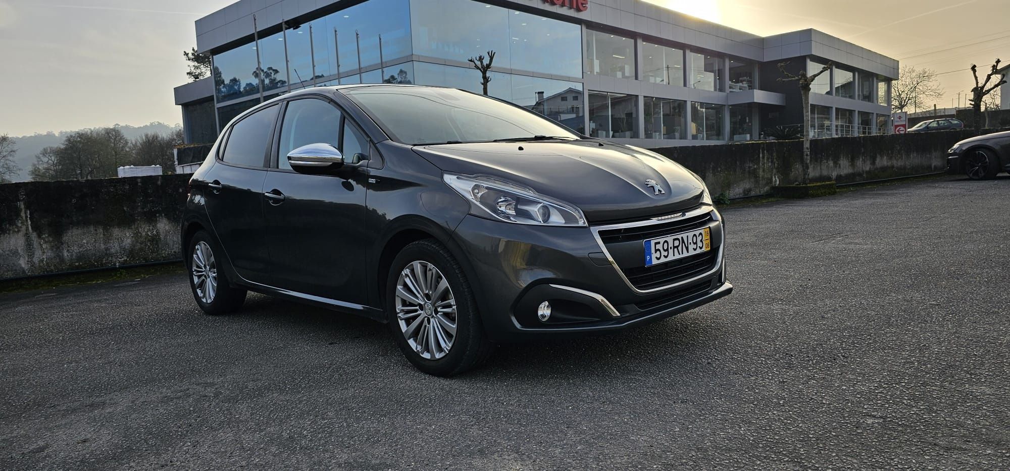 Peugeot 208 1.2 Pure Tech Style 65 000Km