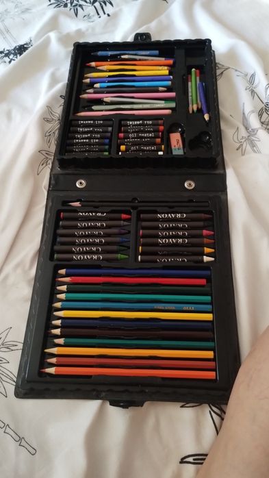 Набір олівців для дітей,