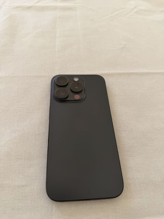 Iphone 15 Pro 128 gb preto