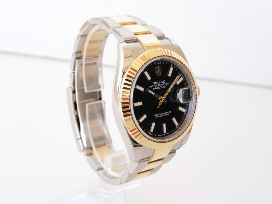Rolex Datejust 41mm Oyster Steel 18K Yellow Gold Black Dial