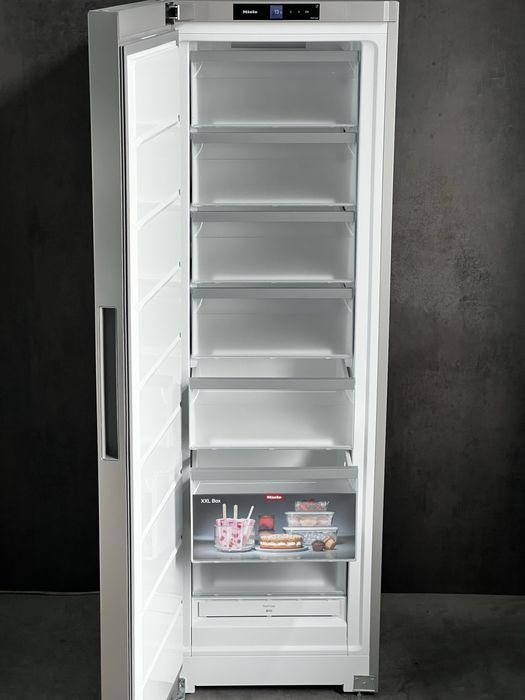 Виставка 2024.06 Морозильная камера Miele FNS 4382 D NoFrost WiFi