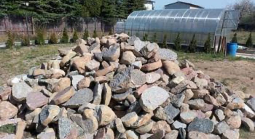 Kamień polny. Zbierany