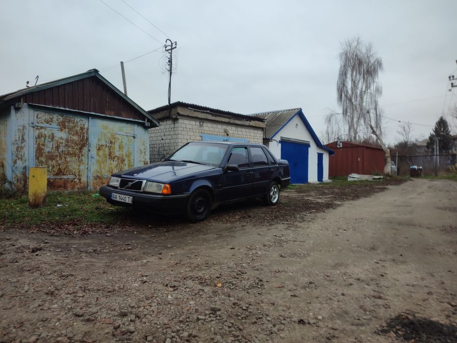 Продам Вольво 460