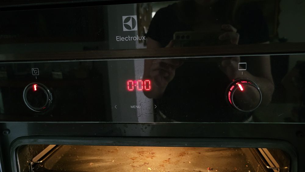 Piekarnik Amica parowy do zabudowy