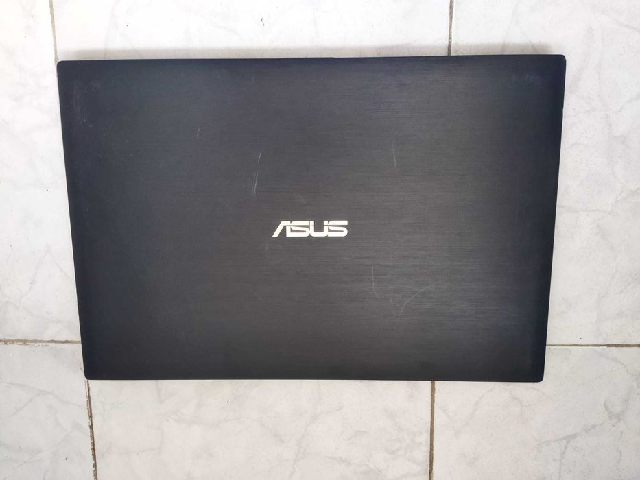 Portátil Asus i3 Pro PU551LA