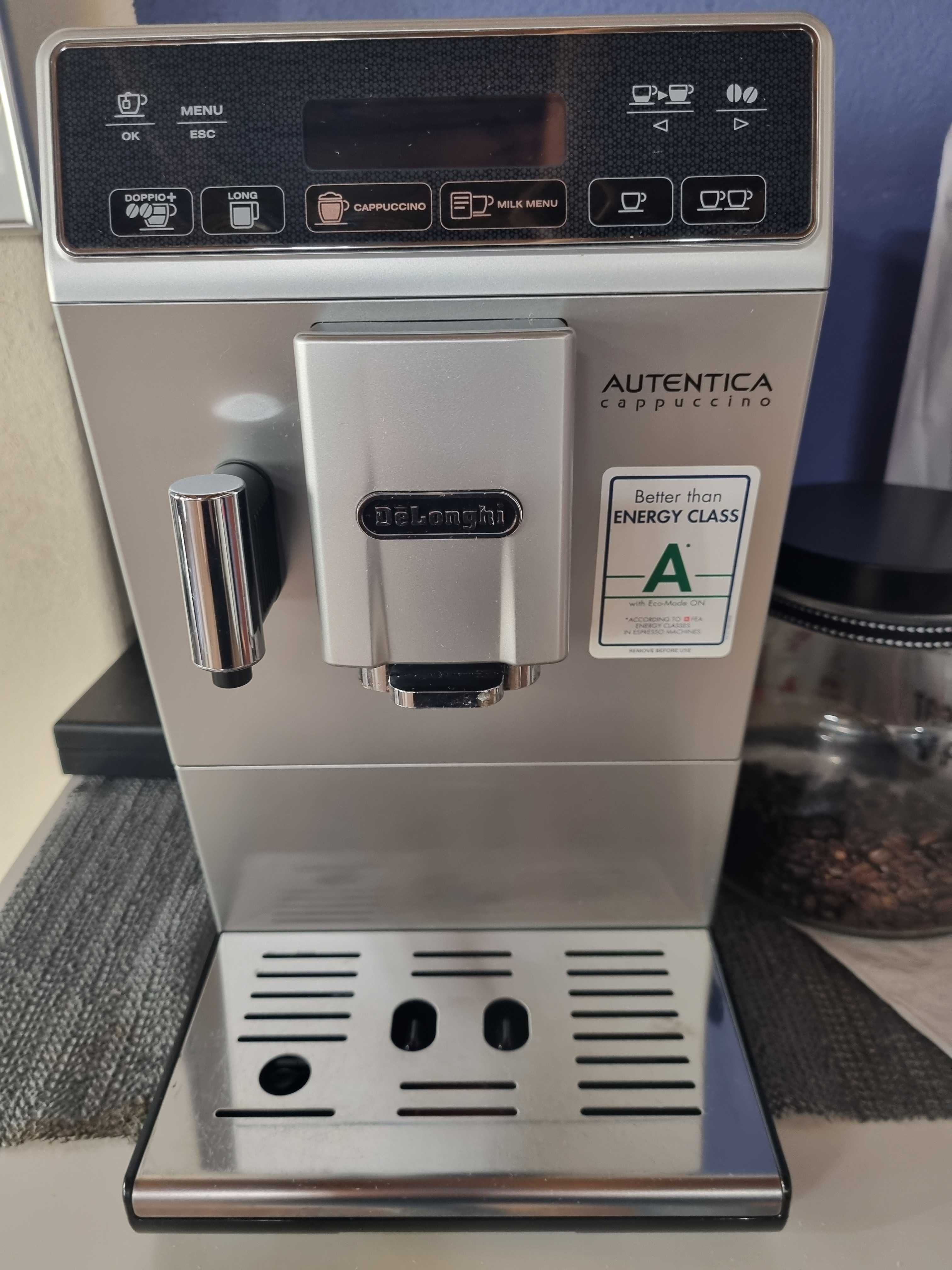 Ekspres do kawy Delonghi Autentica cappuccino