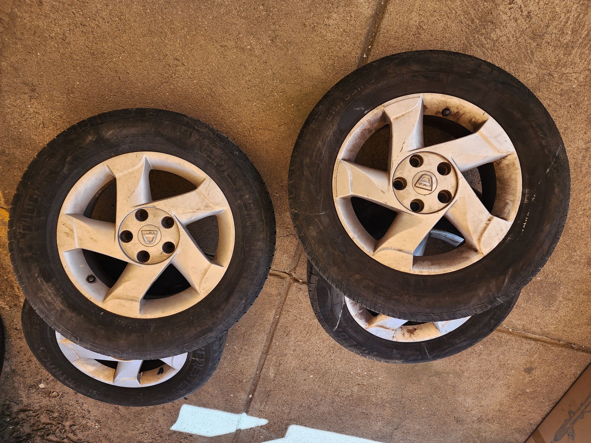 Jantes 16 5x114,3 Dacia Duster Originais