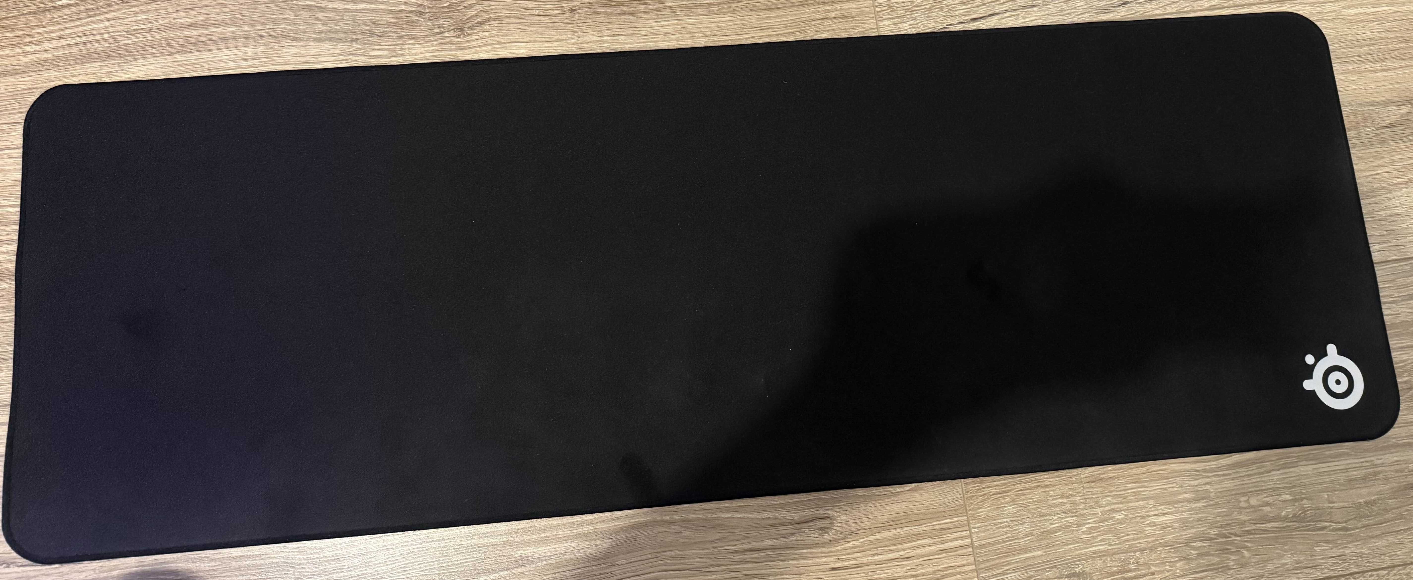 Podkładka SteelSeries QcK Edge XL - używana w bardzo dobrym stanie