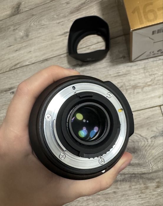 Объектив Nikon f16-80 2.8-4e ED VR