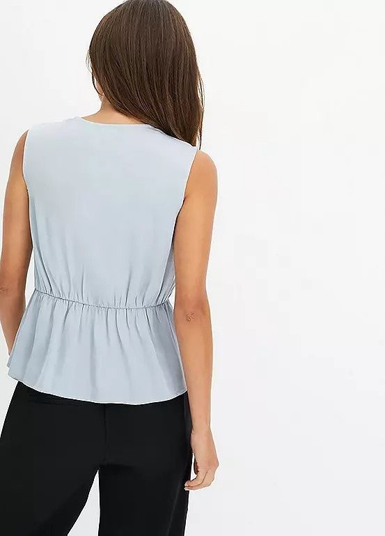 B.P.C top satynowy niebieski indygo z koronką r.42