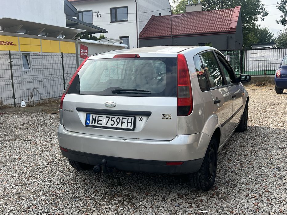 Ford Fiesta 1.3 2005r tylko 164 tys km, klima, hak!