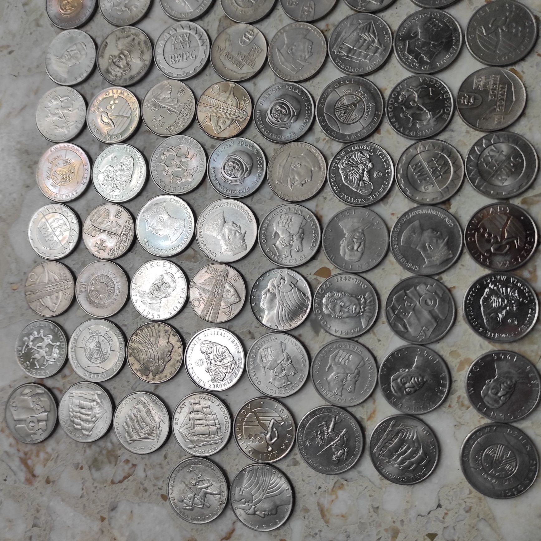260 monety obrazkowych,w tym 130 króli