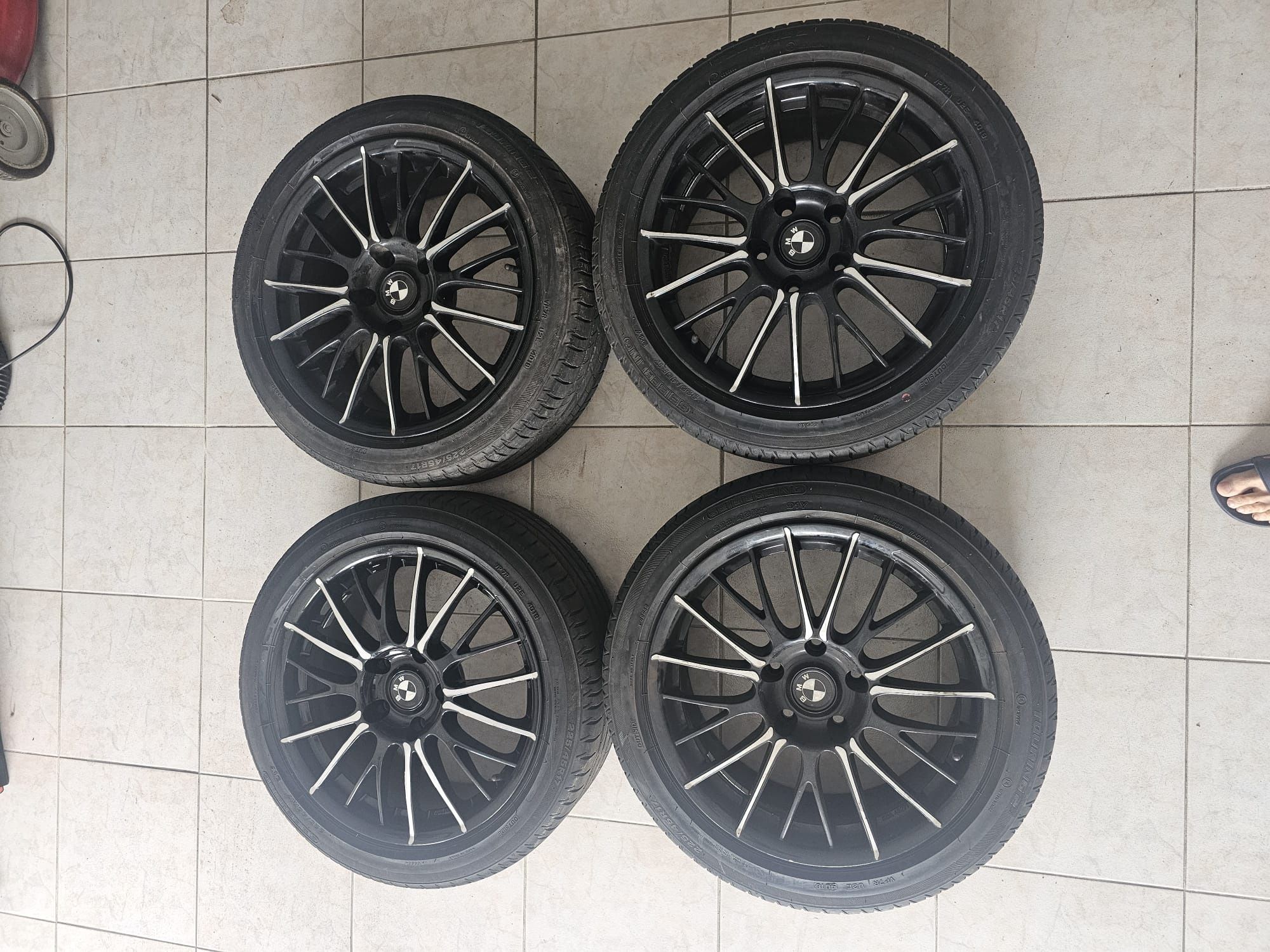 Jantes 17  bmw com pneus