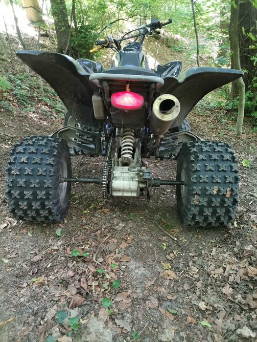 Yamaha raptor 660