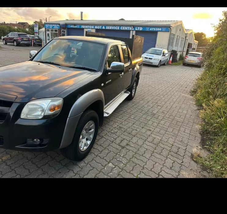 Mazda bt-50 anglik v5c  ford ranger 2.5