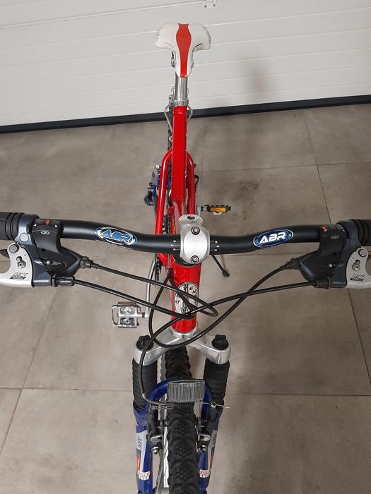 Bicicleta Cheyenne GTX com suspensão total