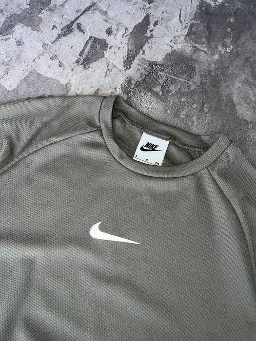 Футболка Nike Premium компресійна з qr-code та біркою i57/GH616