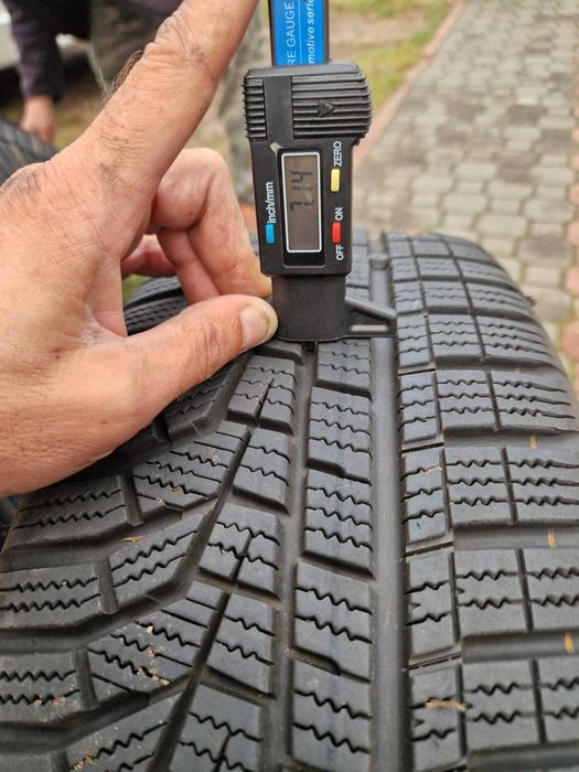 Koła zimowe 205/60 R16 5x114.3 Toyota, rok 2021
