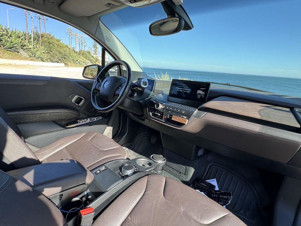 BMW I3 120AH modelo Suite