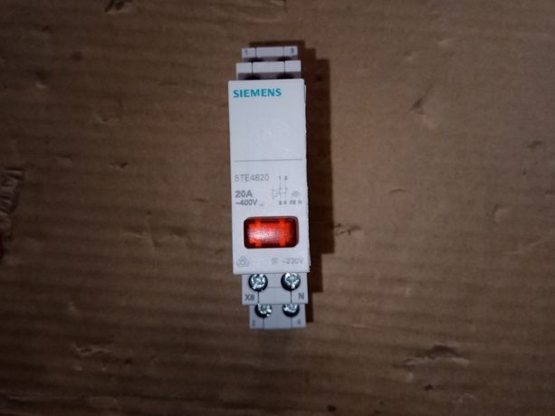 Przycisk Siemens 20 A 5TE4820