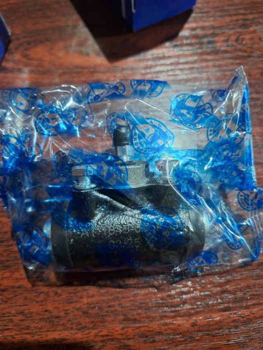 Рабочий тормозной цилиндр 2 шт