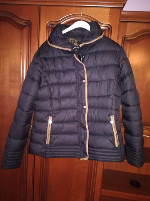 Damska kurtka zimowa ocieplana w bd stanie rozmiar 46