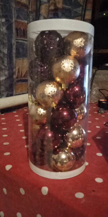 Продам новогодние наборы шариков