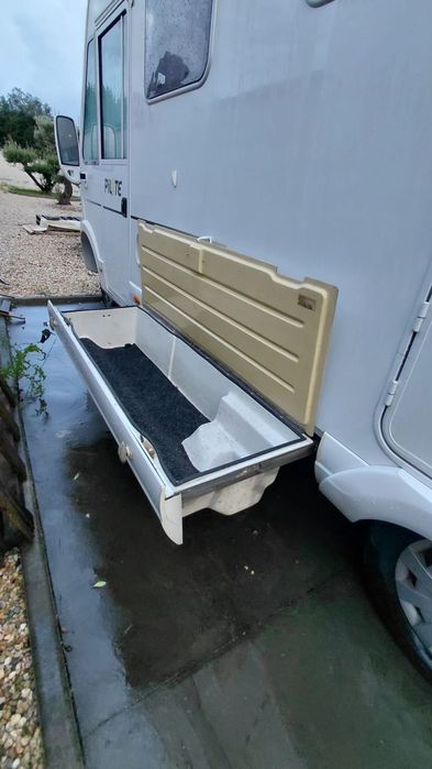 Autocaravana integral Mercedes Pilote