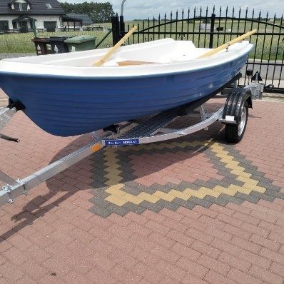 Sprzedam łódkę z przyczepką