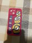 capa iphone 13 mini  minions cor rosa ( Portes grátis)