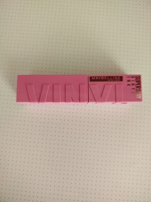 Помада Maybelline