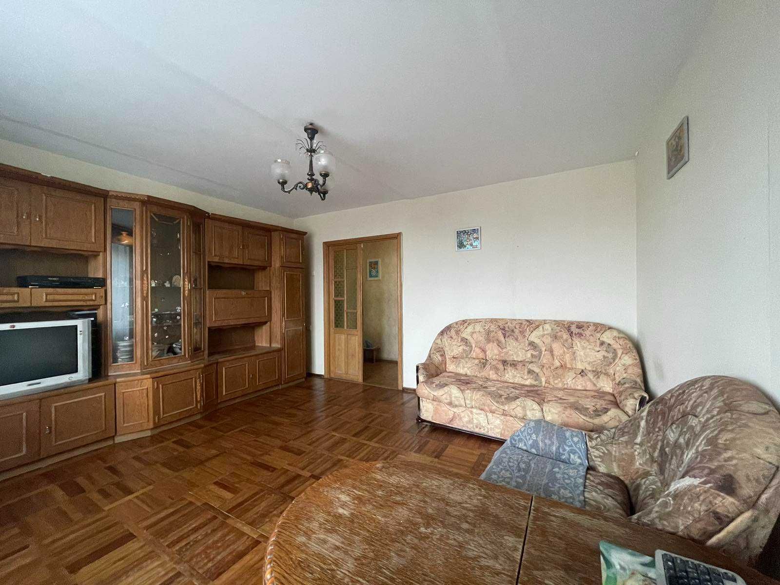 3-кімнатна квартира на розі вулиць Довженка та В.Бердичівської