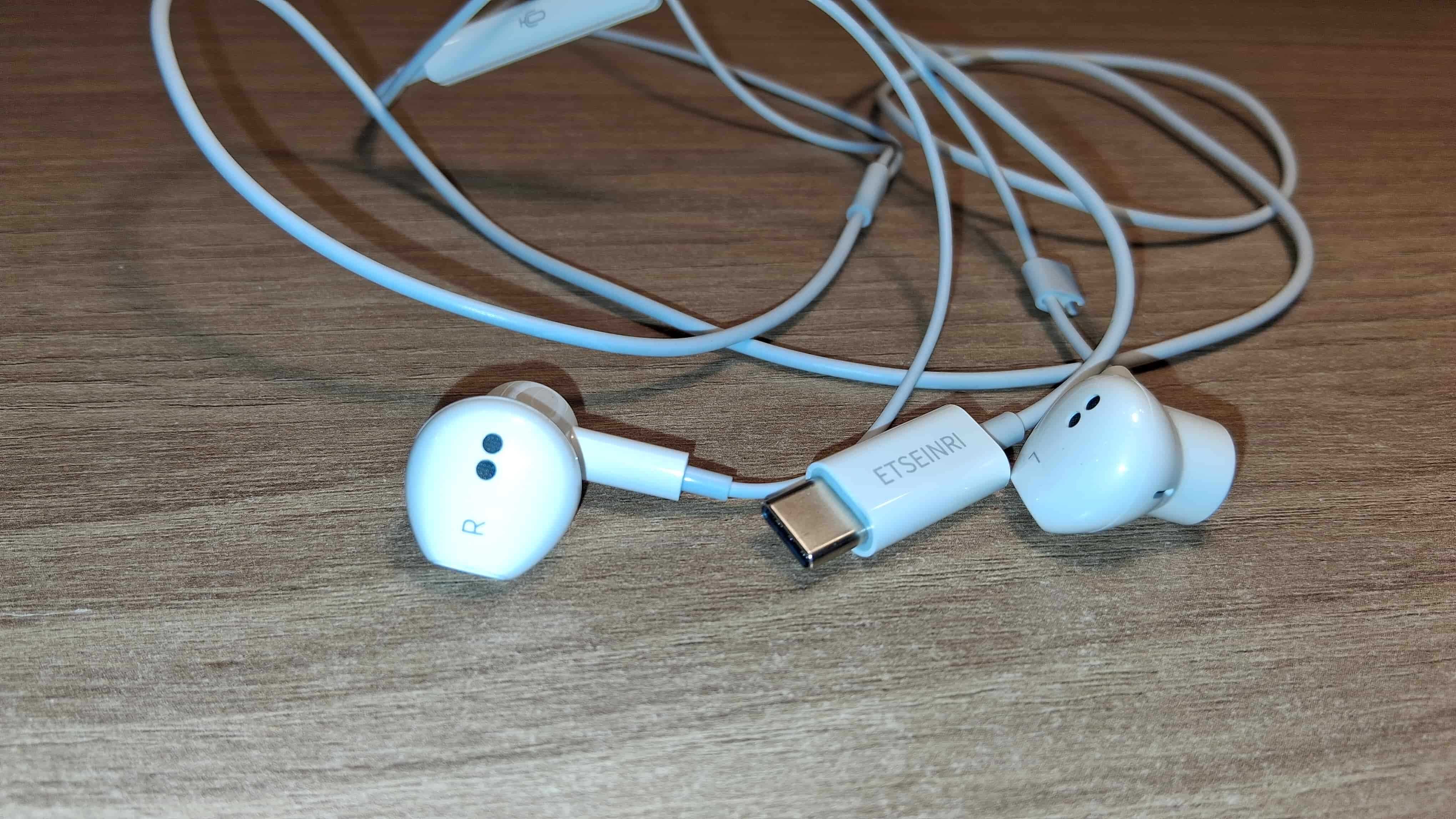 Słuchawki Przewodowe Etseinri USB-C Douszne Mikrofon Białe