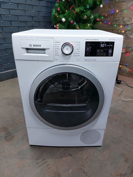 Сушильна машина Bosch MD56795E з тепловим насосом.