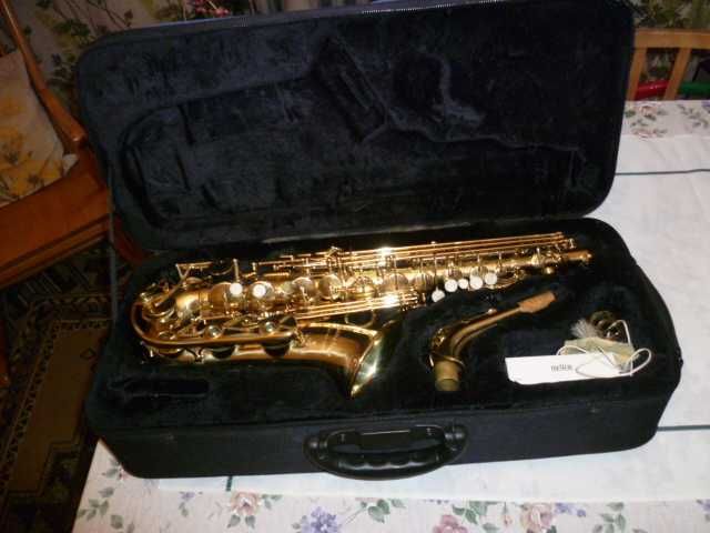 Saksofon altowy Arnolds & sons ASA-100Y