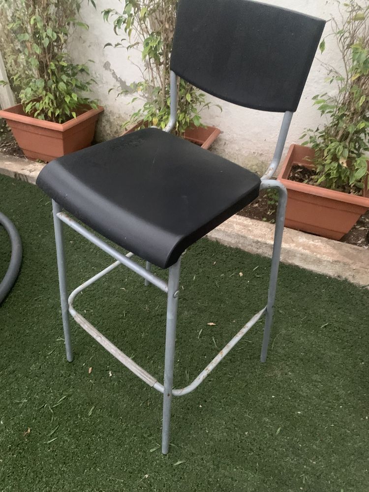 Seis Cadeiras altas do ikea.