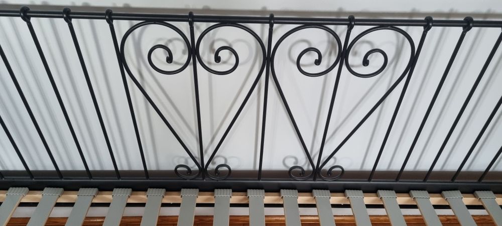 Łóżko metalowe czarne IKEA