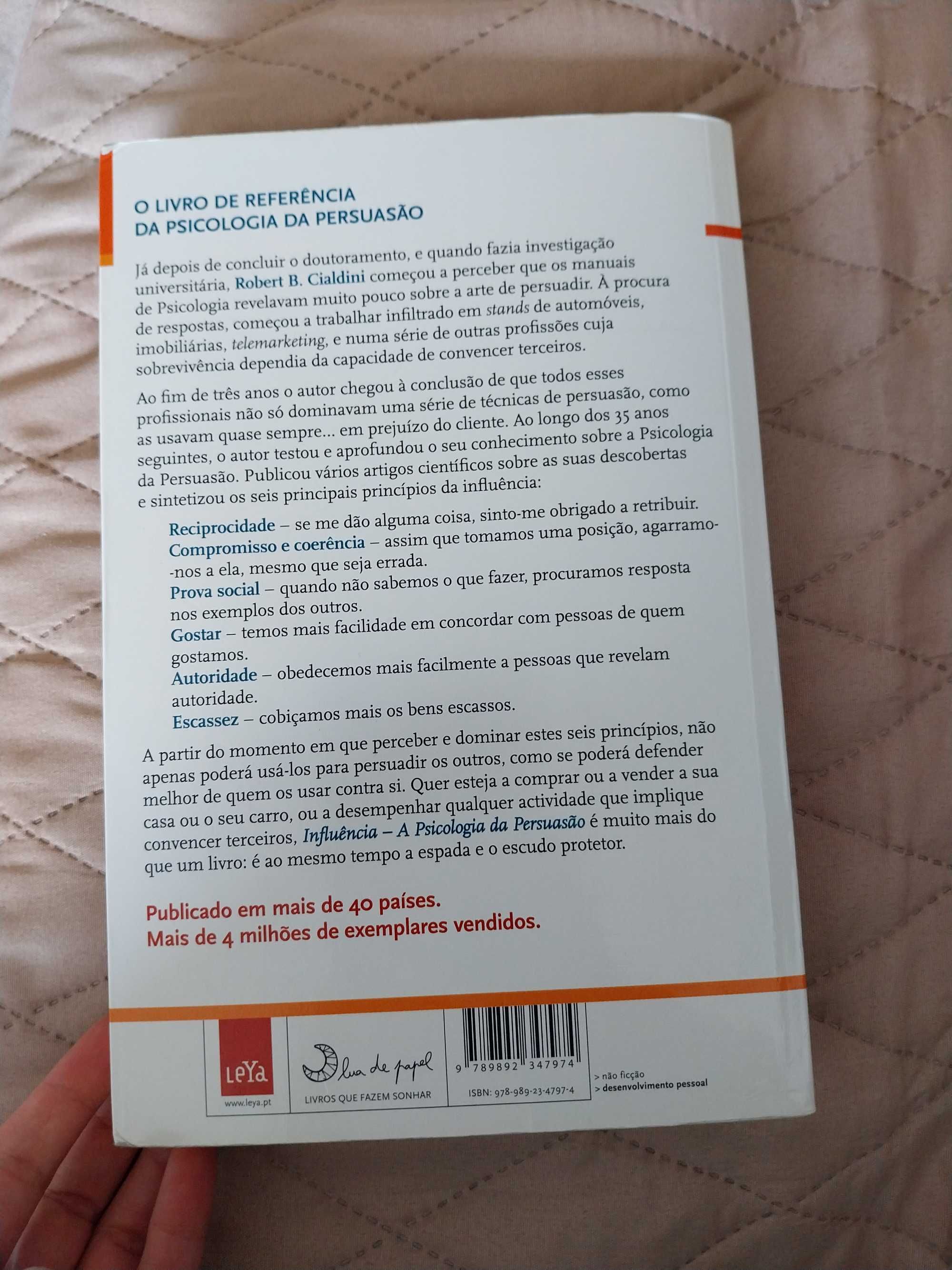 Livro: Influência: A psicologia da persuasão