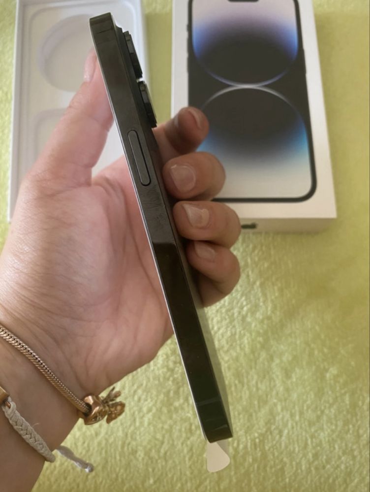 iPhone 14 pro novo