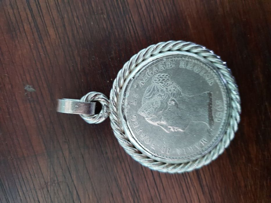 Moeda de 1000 reis em prata D. Maria II - 1845