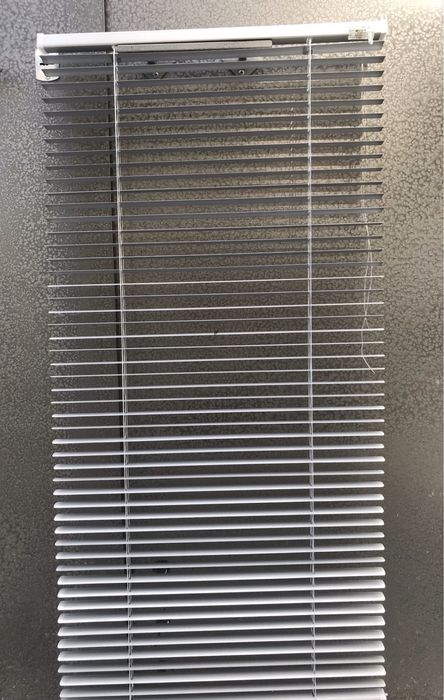 Жалюзі горизонтальні, срібний металік