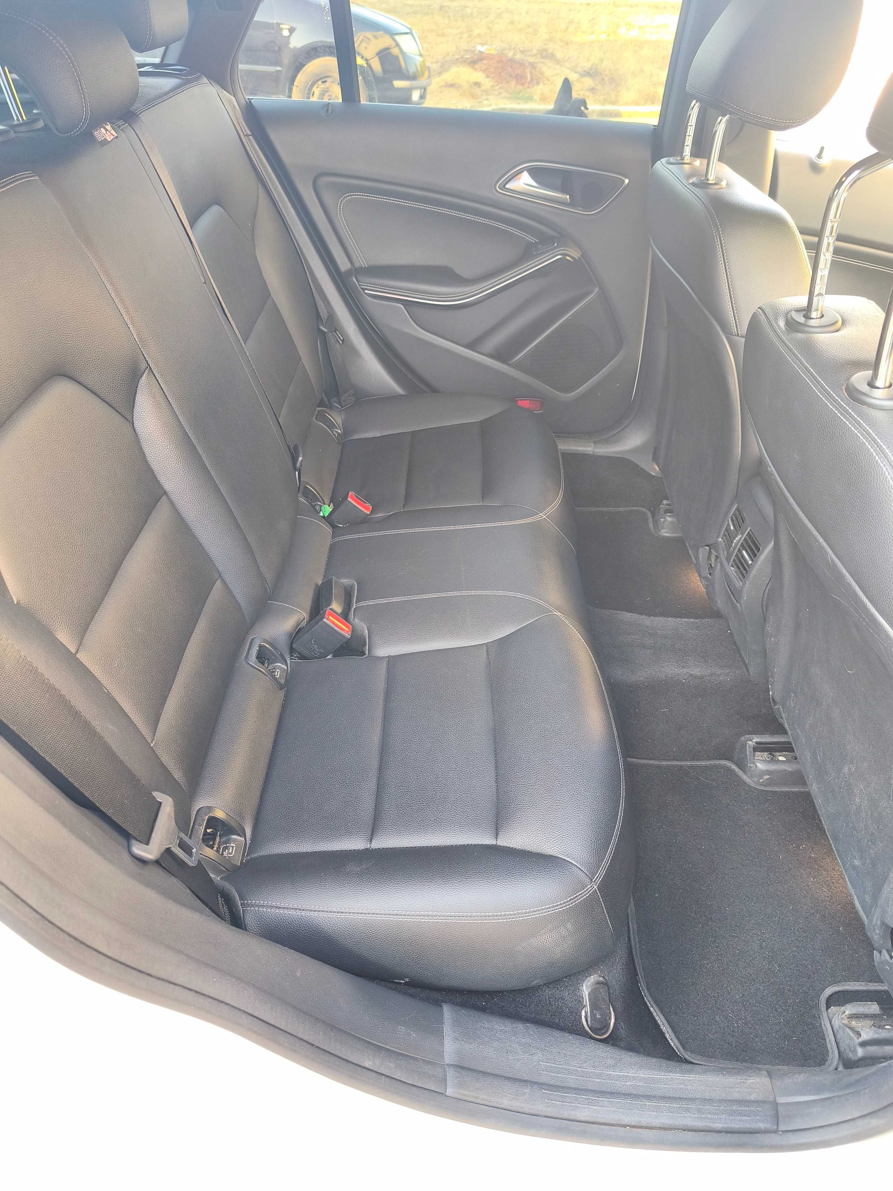 Mercedes CLA 200D 2017 carrinha motor mercedes
