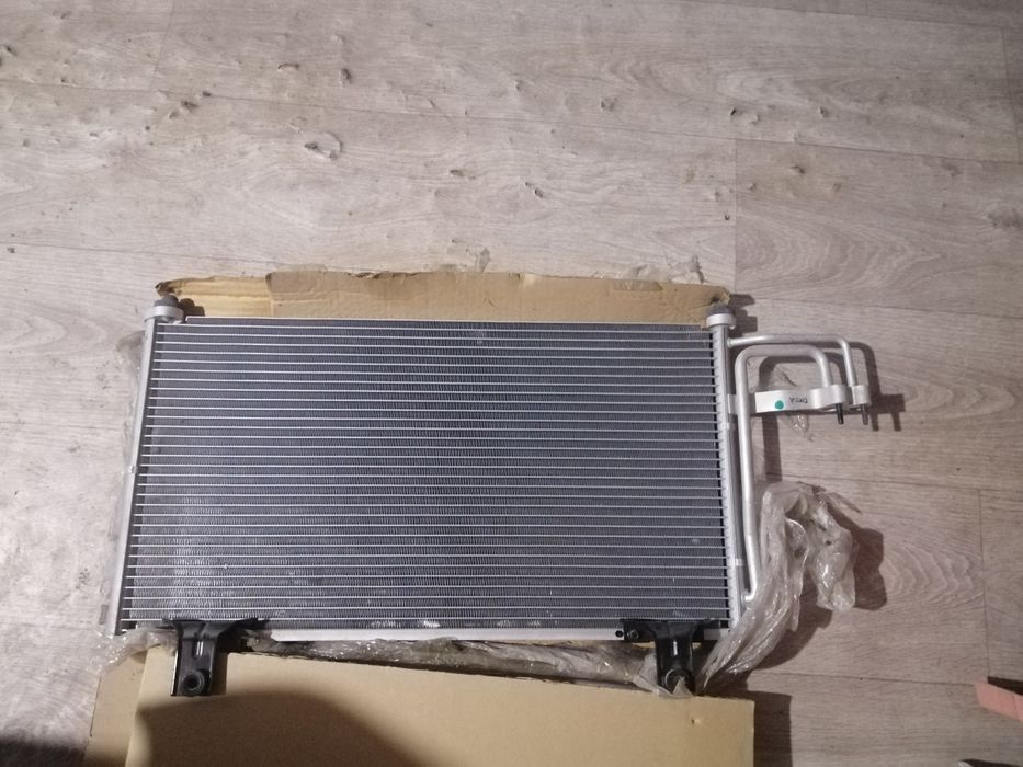 Радіатор кондиціонера Лада Пріора