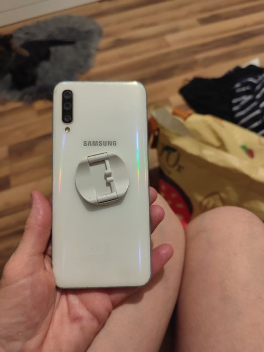 Sprzedam telefon Samsung