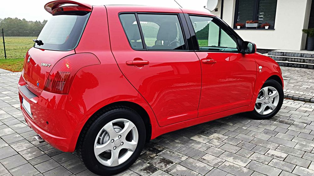 *OKAZ ZDROWIA* Prześliczne SUZUKI Swift Bogata Wersja  Niski Ptzebieg