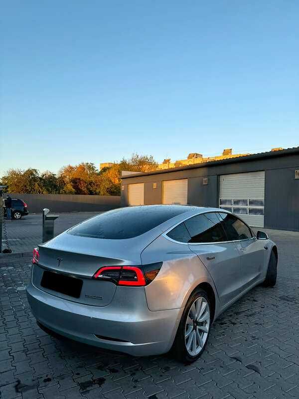 Tesla Model 3 2019 Long Range 75D Dual Motor