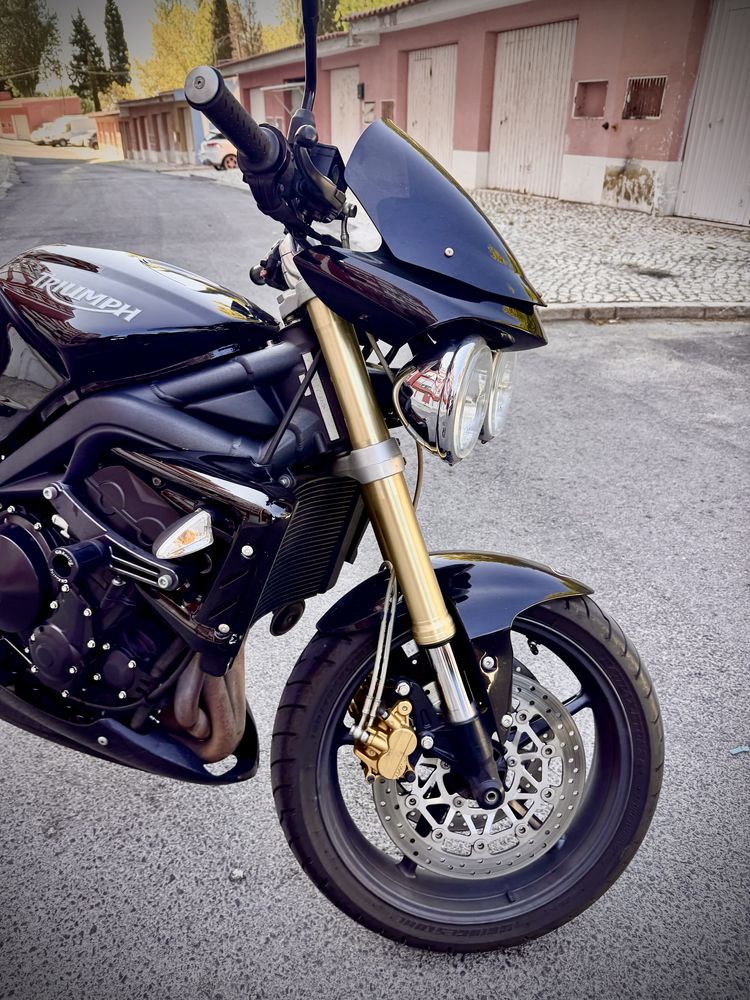 Triumph Street Triple