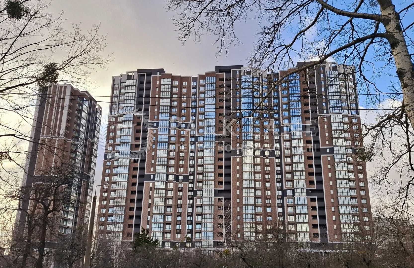 Продаж 3к. квартира з ремонтом ЖК Голосіївський вул. Васильківська 37г