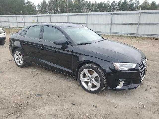 Audi A3 Premium 2017 року